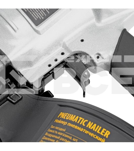 Нейлер пневматический Denzel CN70 для гвоздей CNW от 45 до 70 мм