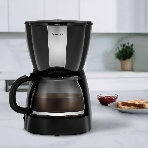 Кофеварка капельная Vitek VT-1503 черный, исп. кофе - молотый, 1.2 л, 900 Вт., фото2