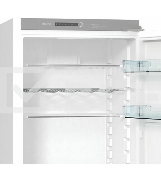 Встраиваемый холодильник Gorenje NRKI418FA0 белый, двухкамерный, 180/68 л., морозилка снизу, No Frost