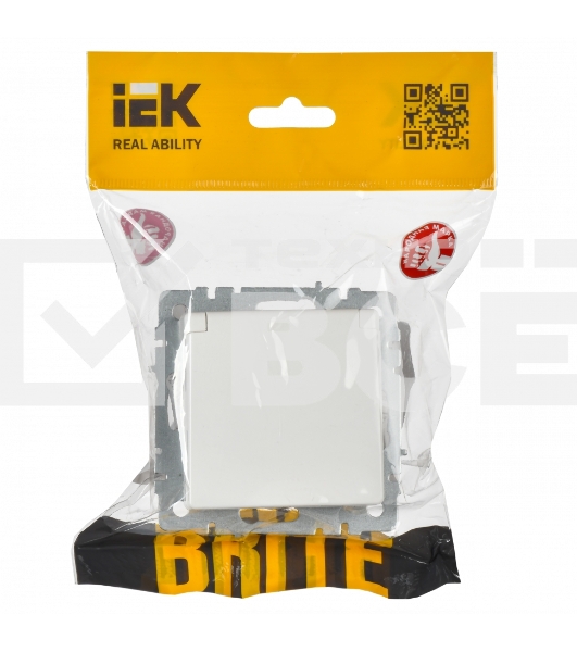 Розетка 1-местная IEK BRITE РСбш10-3-БрБ (BR-R16-16-K01) с заземлением, с защитными шторками и крышкой, 16А, IP20, белый
