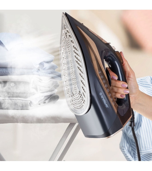 Утюг Endever DELTA-233 черный/золотой, 2400 Вт, 35 г/мин, 145 г/мин, 350 мл