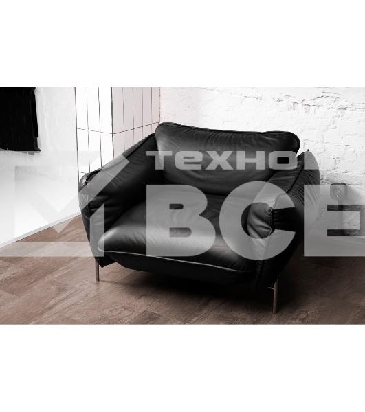 Розетка с заземлением со шторками 16А 250В винтовые зажимы накладной монтаж Quteo IP20 Чёрный матовый