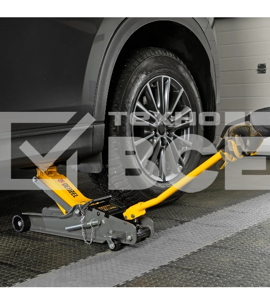 Домкрат гидравлический подкатной с фиксатором Denzel 2,5 т, 85-385 мм