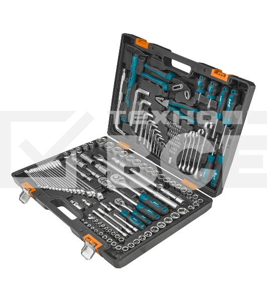 Набор ручного инструмента Bort BTK-142U