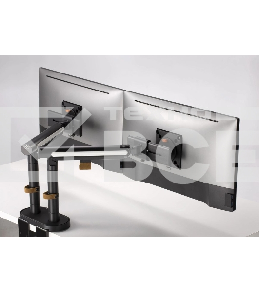 Кронштейн для мониторов Ultramounts UM727B черный 17'-32' макс.9кг крепление к столешнице поворот и наклон