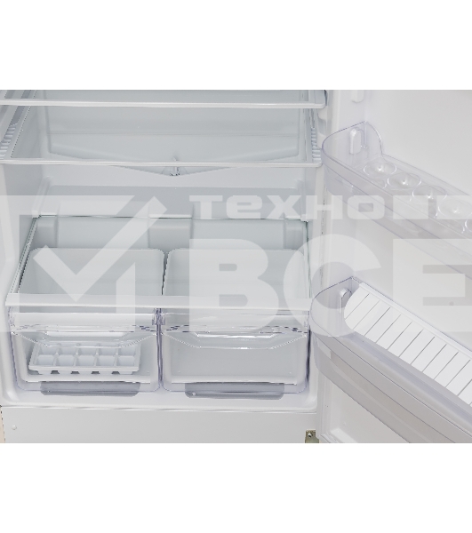 Холодильник Indesit TIA 14 E Бежевый двухкамерный 194/51 л морозилка сверху, капельная система