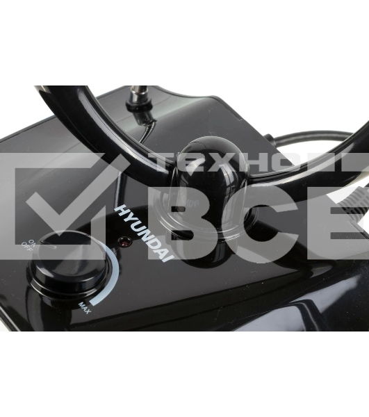 Антенна телевизионная Hyundai H-TAI400 30дБ активная черный