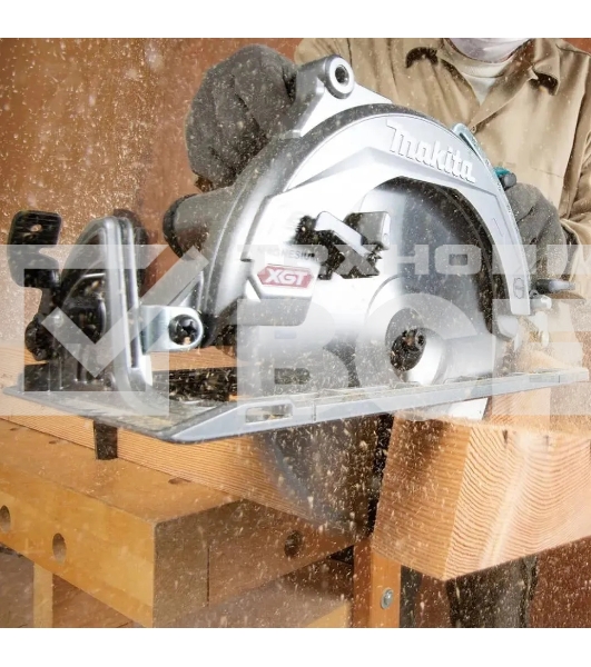 Циркулярная пила (дисковая) Makita RS002GZ (ручная) D диска.:260мм