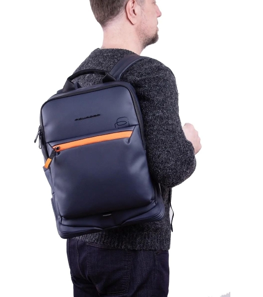Рюкзак Piquadro C20W CA6464C2OW/BLU синий полиуретан/полиэстер
