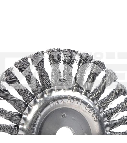 Щетка круглая витая (180х22.2 мм) EDGE by PATRIOT 813010013