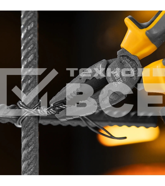 Плоскогубцы комбинированные Denzel 180 мм, трехкомпонентные рукоятки