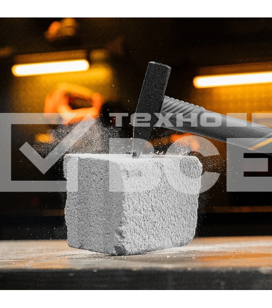 Молоток слесарный Denzel 300 г, кованый, фибергласовая рукоятка c TPR покрытием