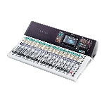 Микшер Yamaha TF5 цифровой, 32 аналоговых XLR/TRS MIC/LINE + 2 аналоговых RCA стерео линейных входа, 16 аналоговых XLR выходов, 33 моторизированных фейдера, 48 входных микшируемых каналов, USB 2.0, фото 1