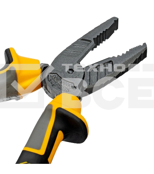 Плоскогубцы комбинированные Denzel 165 мм, трехкомпонентные рукоятки