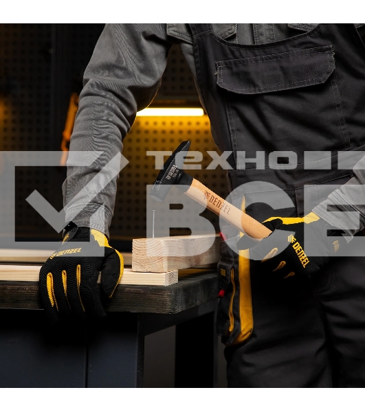 Молоток слесарный Denzel 300 г, кованый квадратный боек, буковая рукоятка