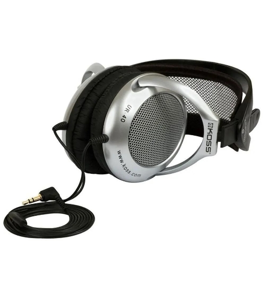 Проводные наушники Koss UR40 черный, полноразмерные, Jack 3.5 мм, складная конструкция