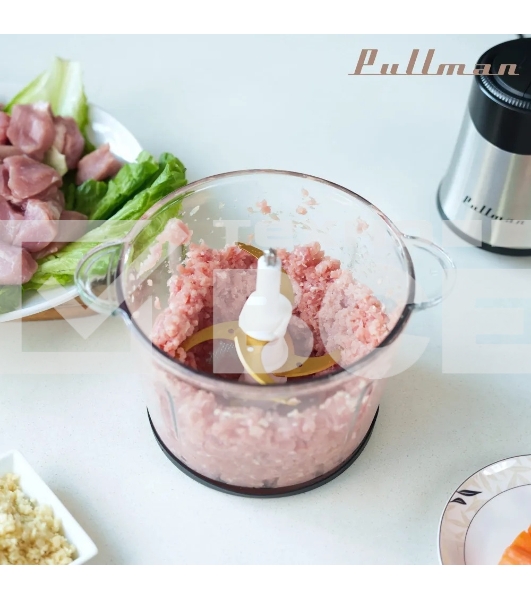 Измельчитель электрический Pullman PL-320, 1000Вт, 6 лезвий, стеклянная чаша 3 л