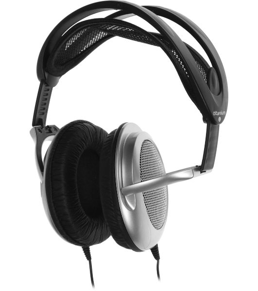 Проводные наушники Koss UR40 черный, полноразмерные, Jack 3.5 мм, складная конструкция