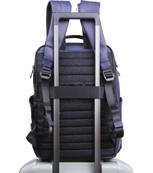 Рюкзак Piquadro C20W CA6464C2OW/BLU синий полиуретан/полиэстер