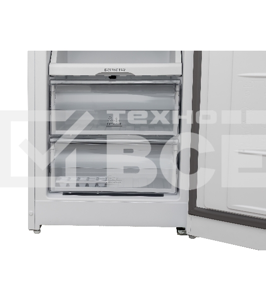 Холодильник Hotpoint HT 5200 C W белый двухкамерный 240/83л морозилка снизу, No Frost