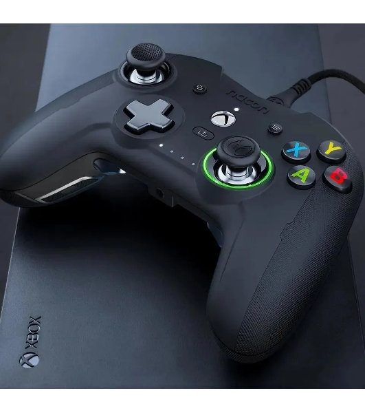 Геймпад Nacon черный для: Xbox Series/One (XBXREVOLUTIONX)