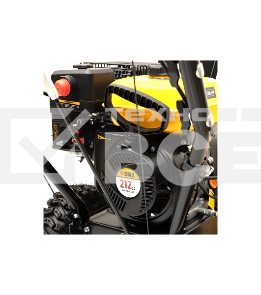 Бензиновая снегоуборочная машина Denzel SBM 610, 212cc, ручной старт, фара