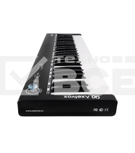 Клавиатура MIDI [AX-1973K] Axelvox [KEY49j Black] 4-октавная (49 клавиш) динамическая USB, 3 кнопки, джойстик (Pitch Bend и Modulation), 1 программируемый фейдер, вход Sustain педали, выключатель питания, питание от USB. Цвет черный.