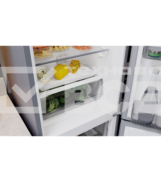 Холодильник Hotpoint HT5200S (R) серебристый двухкамерный 247/78л морозилка снизу, No Frost