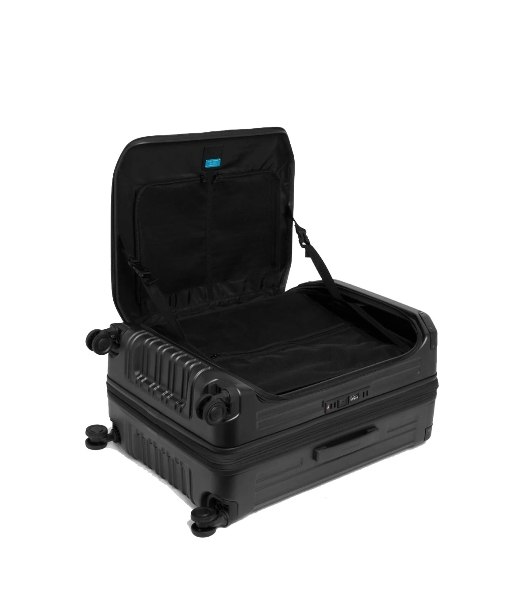 Чемодан Piquadro PQ LIGHT BV7246PQL/NO 45x30x69см 100л. 4.28кг. поликарбонат черный