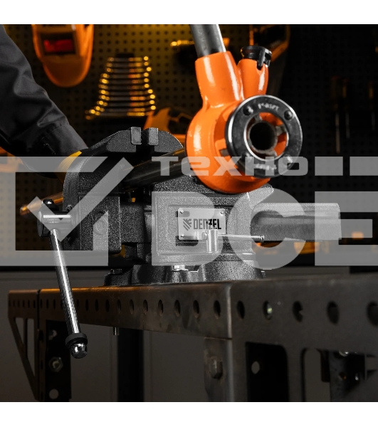 Тиски слесарные Denzel BVH-150 150 мм, поворотные, стальная направляющая, с наковальней