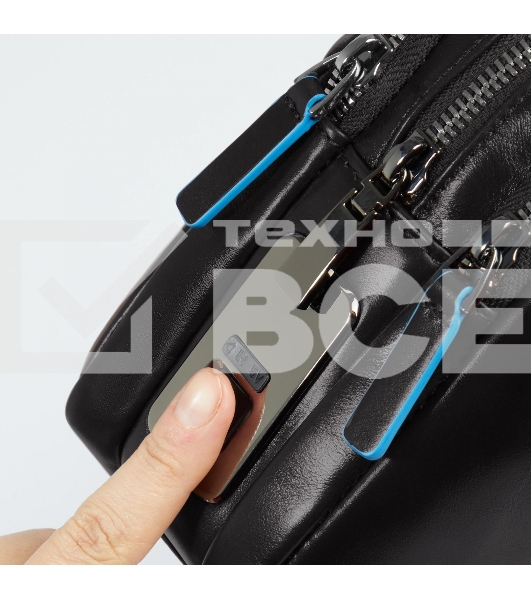 Клатч мужской Piquadro Blue Square AC6902B2R/N черный натур.кожа