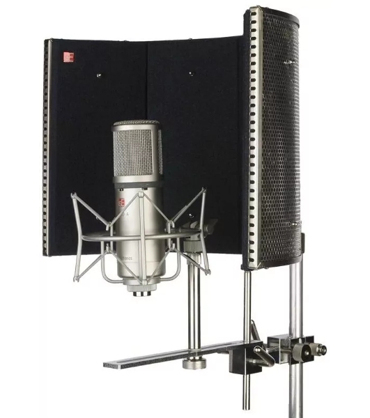 Акустический экран sE Electronics REFLEXION FILTER PRO для устранения отраженных звуковых волн и интерференции на капсюле. Улучшенает звуковые характеристики комнаты и микрофона.
