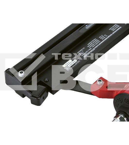 Пистолет гвоздескобозабивной Elitech 0704.030100 красный/черный