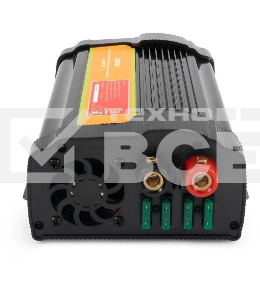 Автоинвертор Digma AI1000-12W 1000Вт