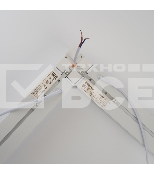 Светильник светодиодный Feron AL4020 ДПО-36вт 6500К 3600Лм линейный рассеиватель матовый в алюминиевом корпусе белый