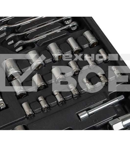 Набор ручного инструмента Bort BTK-123