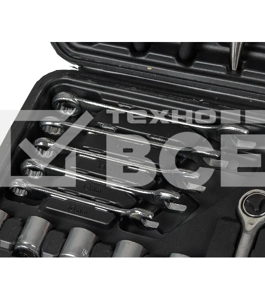 Набор ручного инструмента Bort BTK-123