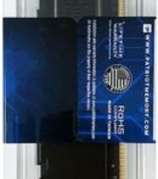 Оперативная память Patriot Signature Premium, DDR4, 16GB (1x16GB), 3200 MHz, CL22, с радиатором, чёрный