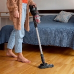 Пылесос вертикальный Kitfort КТ-5225 черный/красный, питание от аккумулятора, 83 Вт, уборка сухая, пылесборник 0.6 л, фото2