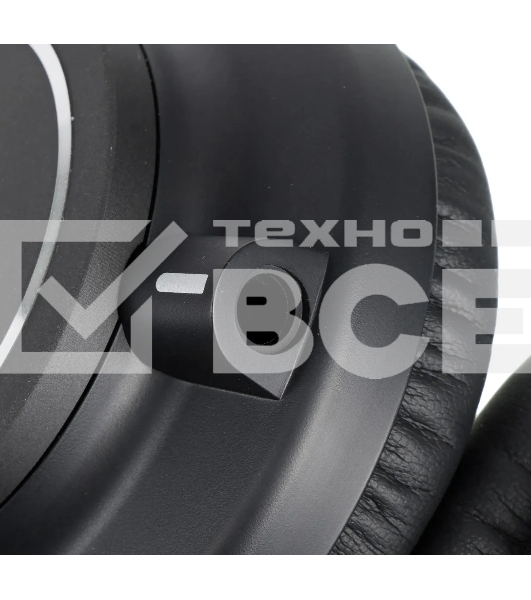 Наушники Audio-Technica ATH-M70X черный