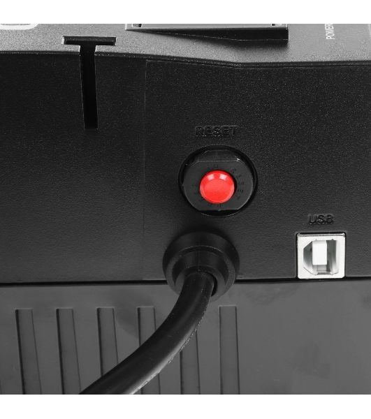 Источник бесперебойного питания CyberPower BR700ELCD 700 ВА/420 Вт/8 х CEE 7 (евророзетка)