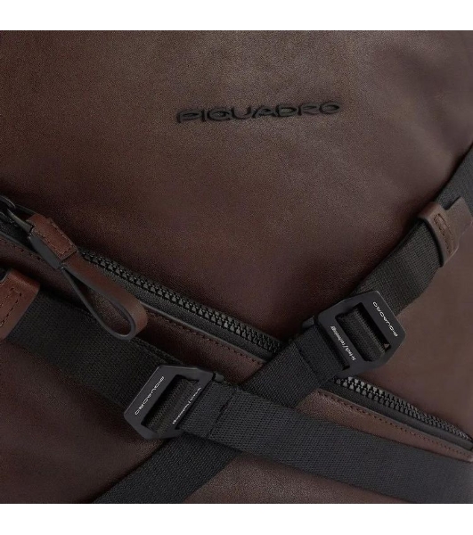 Рюкзак Piquadro Harper CA5677AP/TM темно-коричневый натур.кожа