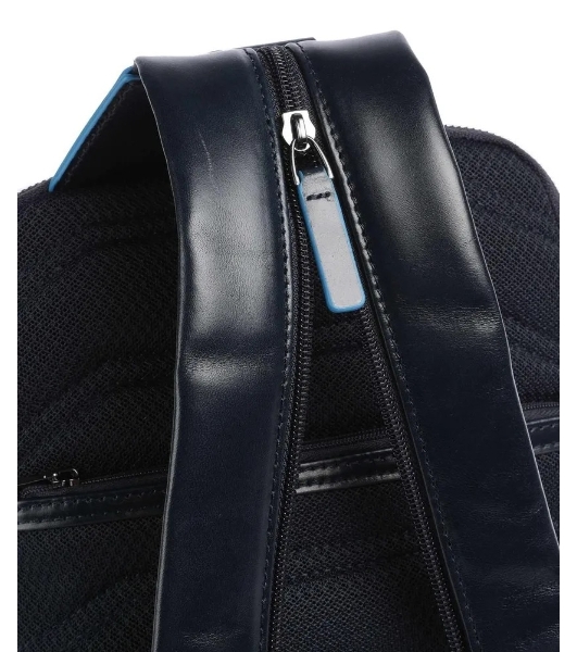 Рюкзак слинг мужской Piquadro Blue Square CA6589B2/BLU2, кожа, темно-синий
