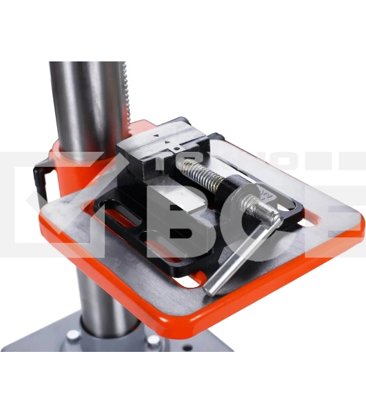 Станок сверлильный Кратон Мастер DM-16/630 630W (4 02 04 015)