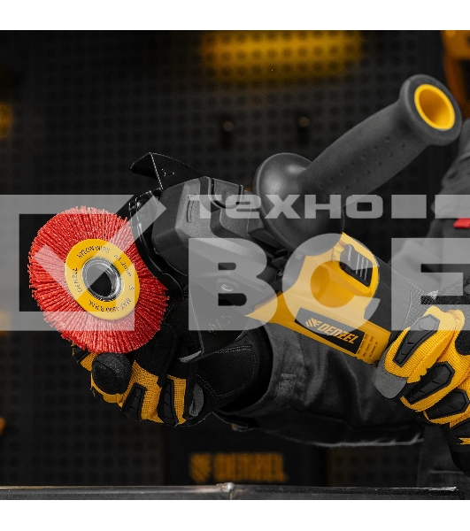 Щетка для УШМ Denzel 100 мм, плоская, нейлоновая щетина, посадка 22,2 мм