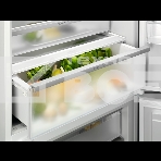 Встраиваемый холодильник Electrolux ENP7TD75S, комбинированный No Frost, Размеры ВxШxГ [мм]: 1884x696x549, сенсорное управление с символьным дисплеем, Динамическая система охлаждения в холодильной камере, система охлаждения в морозильной камере - No Frost, крепление дверцы на направляющих, A++ класс энергопотребления, Большой ящик на телескопических направляющих, MultiSpace, Flexi shelf, Инверторный компрессор, фото3