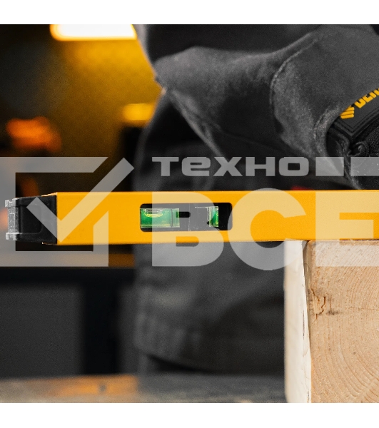 Уровень алюминиевый Denzel 33692 магнит., фрезерованный, 3 глазка (1 зеркал.), 0,5 мм/м, 800 мм