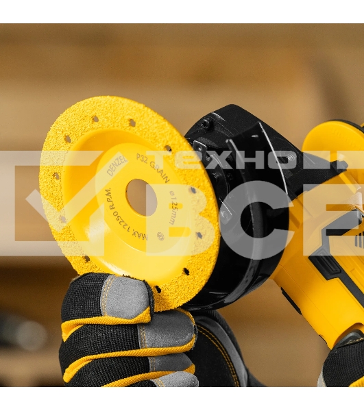 Чашка твердосплавная зачистная Denzel 125 мм, плоская, мелкое зерно #32