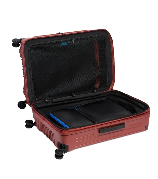 Чемодан Piquadro PQ LIGHT BV7246PQL/CUO 45x69x30см 100л. 4.28кг. поликарбонат табачный