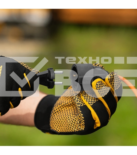 Удлинитель-шнур силовой Garden Series Denzel ПВС, 10 м, 1 розетка, 3x1 мм